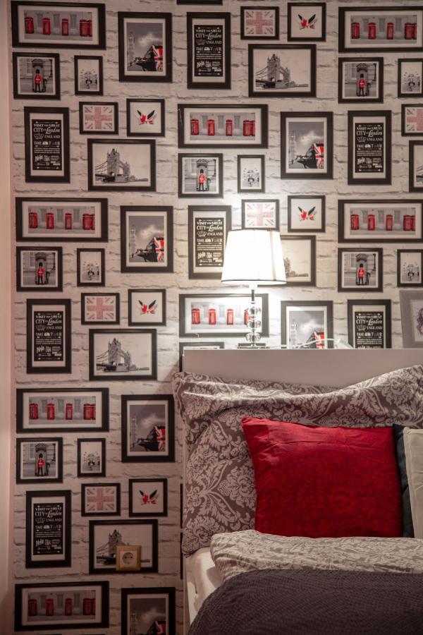 Luxury Downtown Home By Anna บูดาเปสต์ ภายนอก รูปภาพ